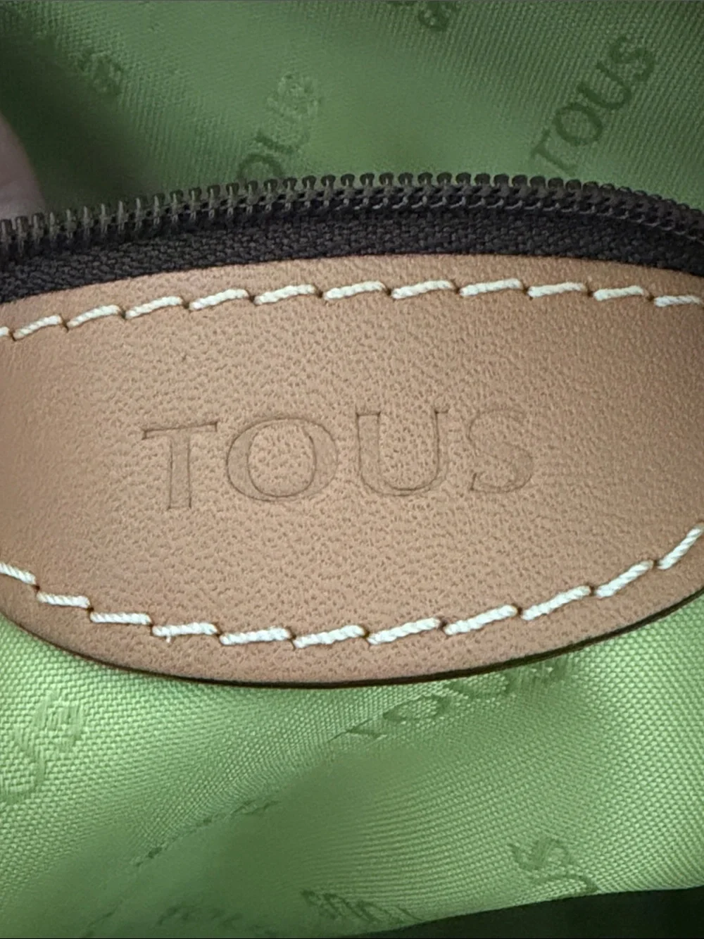 Tous vintage spacious